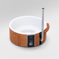 Skargards hot tub